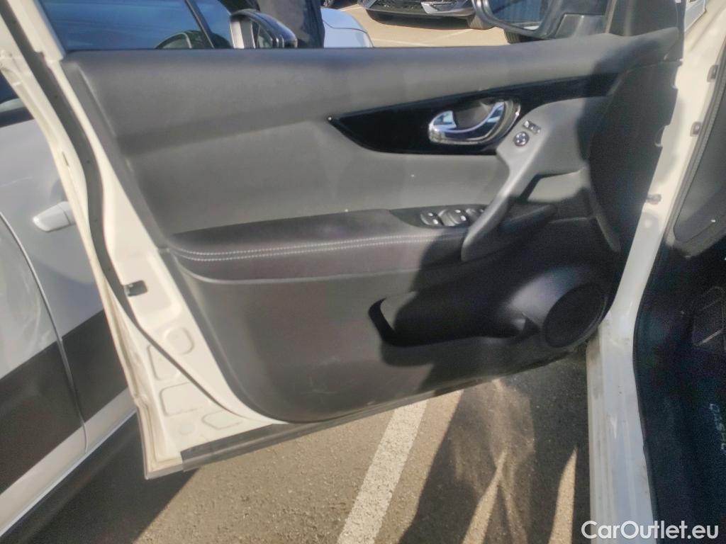  Nissan  Qashqai NISSAN  / 2017 / 5P / todoterreno DIG-T 103 kW (140 CV) E6D N-CONNECTA #15