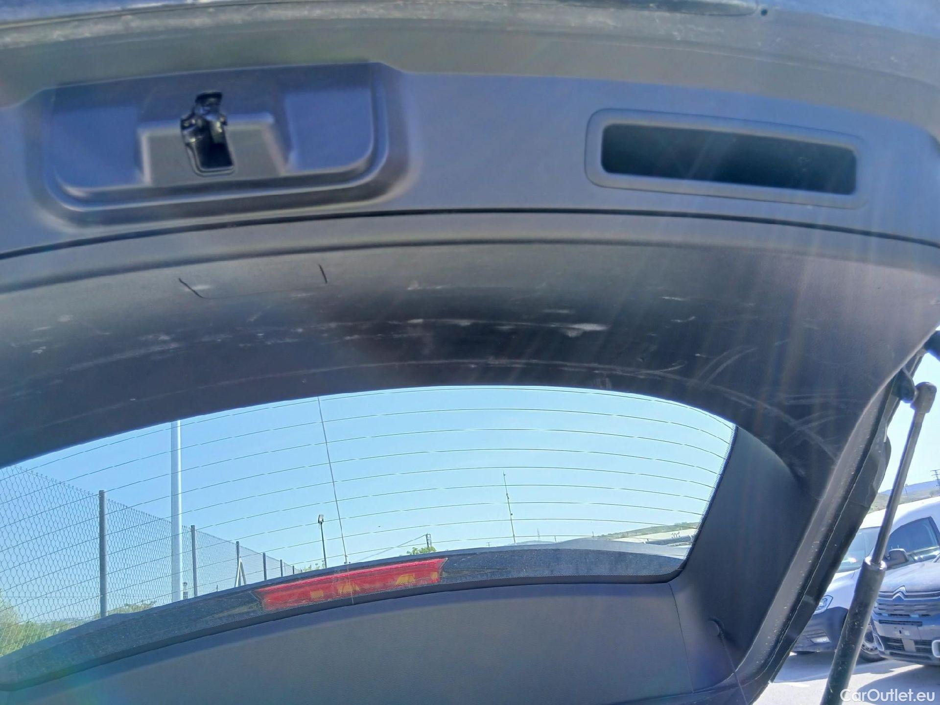  Lexus  UX LEXUS  / 2018 / 5P / todoterreno 2.0 250h Business (AC) #20