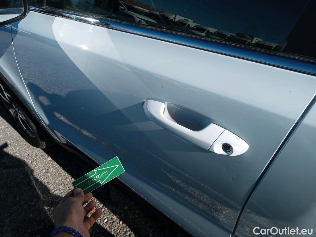  KIA  Sportage KIA  / 2018 / 5P / todoterreno 1.6 MHEV Business DCT 100kW (136CV) 4X2 #18