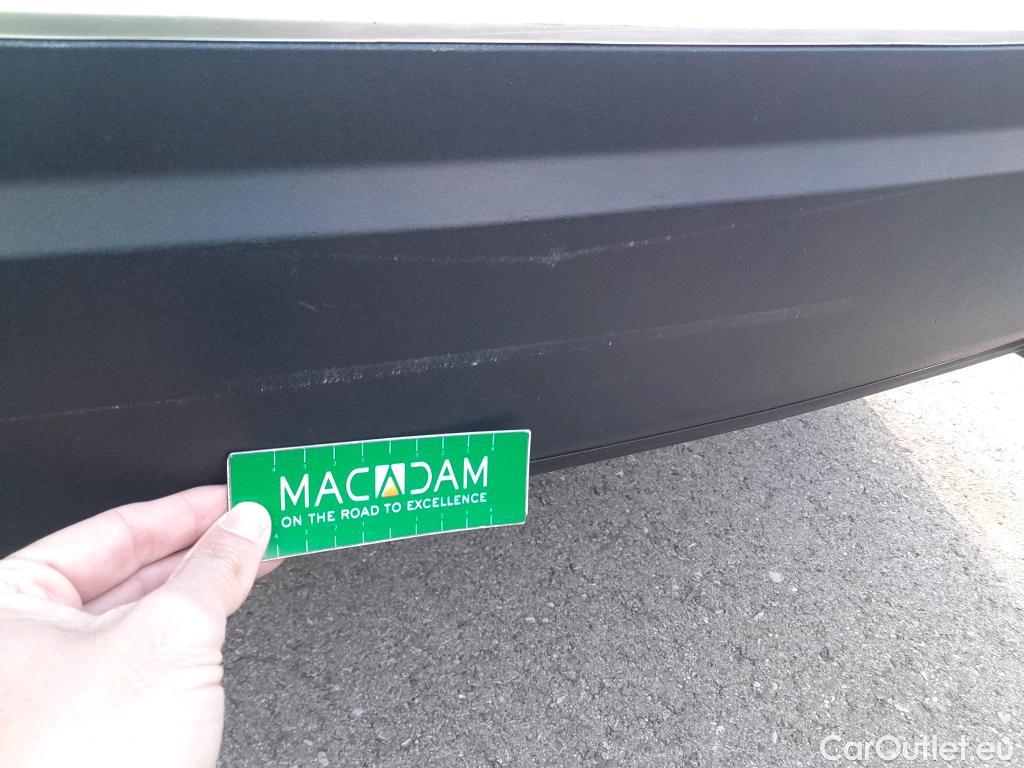  Peugeot  2008 PEUGEOT  / 2019 / 5P / todoterreno Active BlueHDI 81kW (110CV) #8