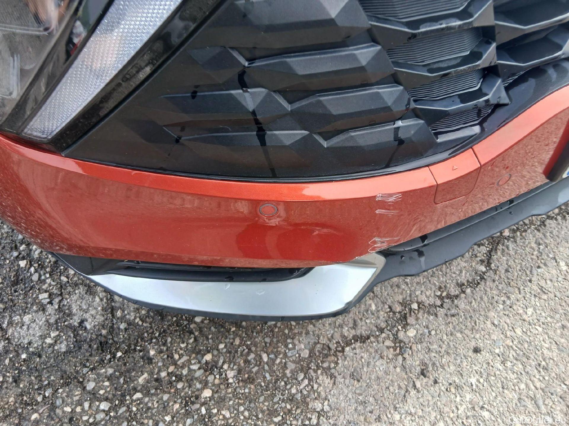  KIA  Sportage KIA  / 2022 / 5P / todoterreno 1.6 T-GDi MHEV 112kW (150CV) Drive 4X2 #1