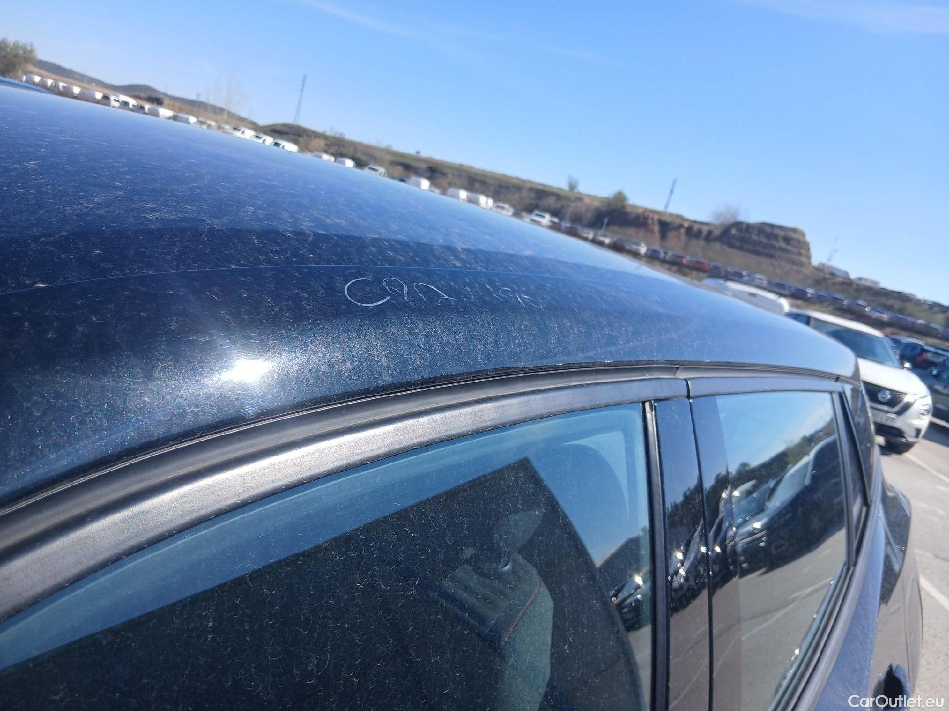  Peugeot  2008 PEUGEOT  / 2019 / 5P / todoterreno Active BlueHDI 81kW (110CV) #15