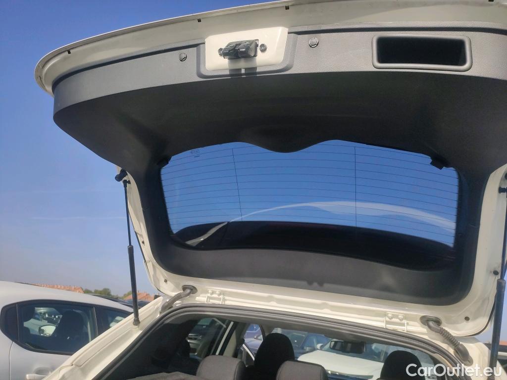  Nissan  Qashqai NISSAN  / 2017 / 5P / todoterreno DIG-T 103 kW (140 CV) E6D N-CONNECTA #11