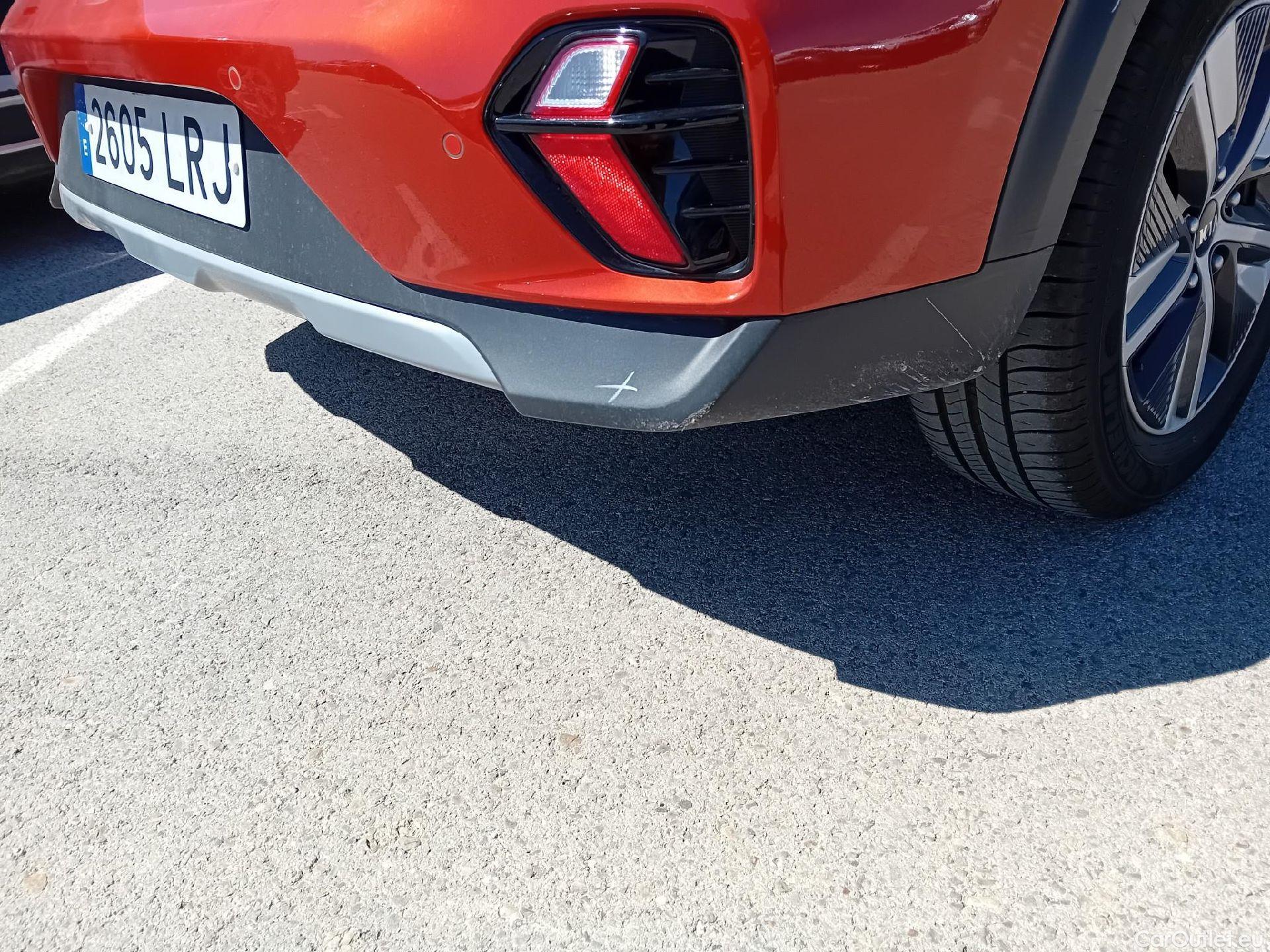  KIA  Niro KIA  / 2019 / 5P / crossover 1.6 GDi HEV 104kW (141CV) Drive #20