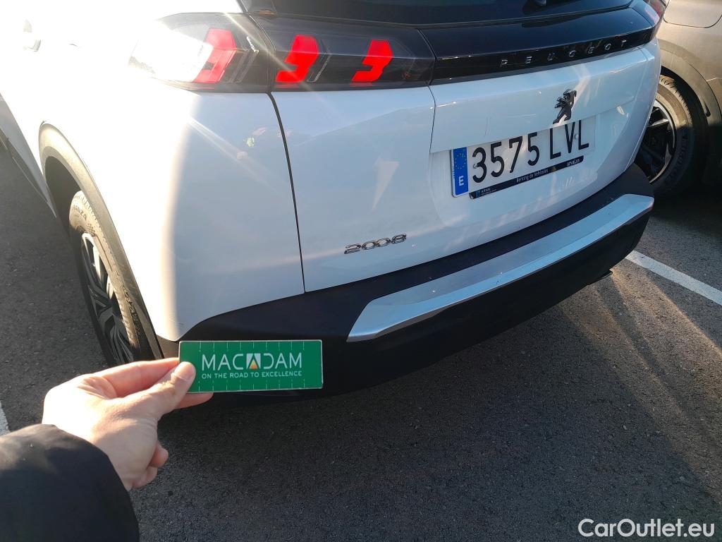  Peugeot  2008 PEUGEOT  / 2019 / 5P / todoterreno Active BlueHDI 81kW (110CV) #14