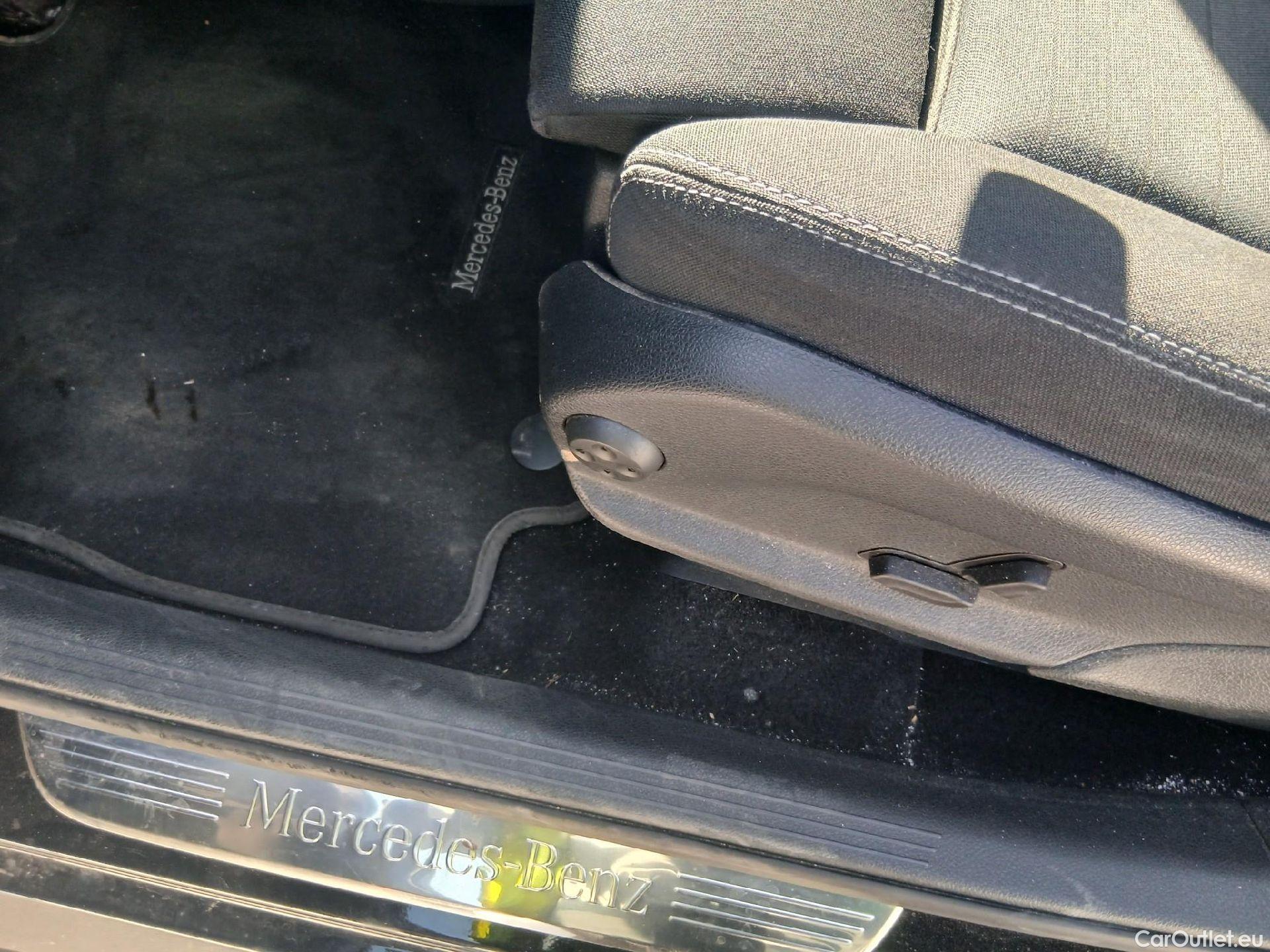  Mercedes  G-Klasee MERCEDES-BENZ Clase GLC / 2019 / 5P / todoterreno GLC 300 de 4MATIC #4