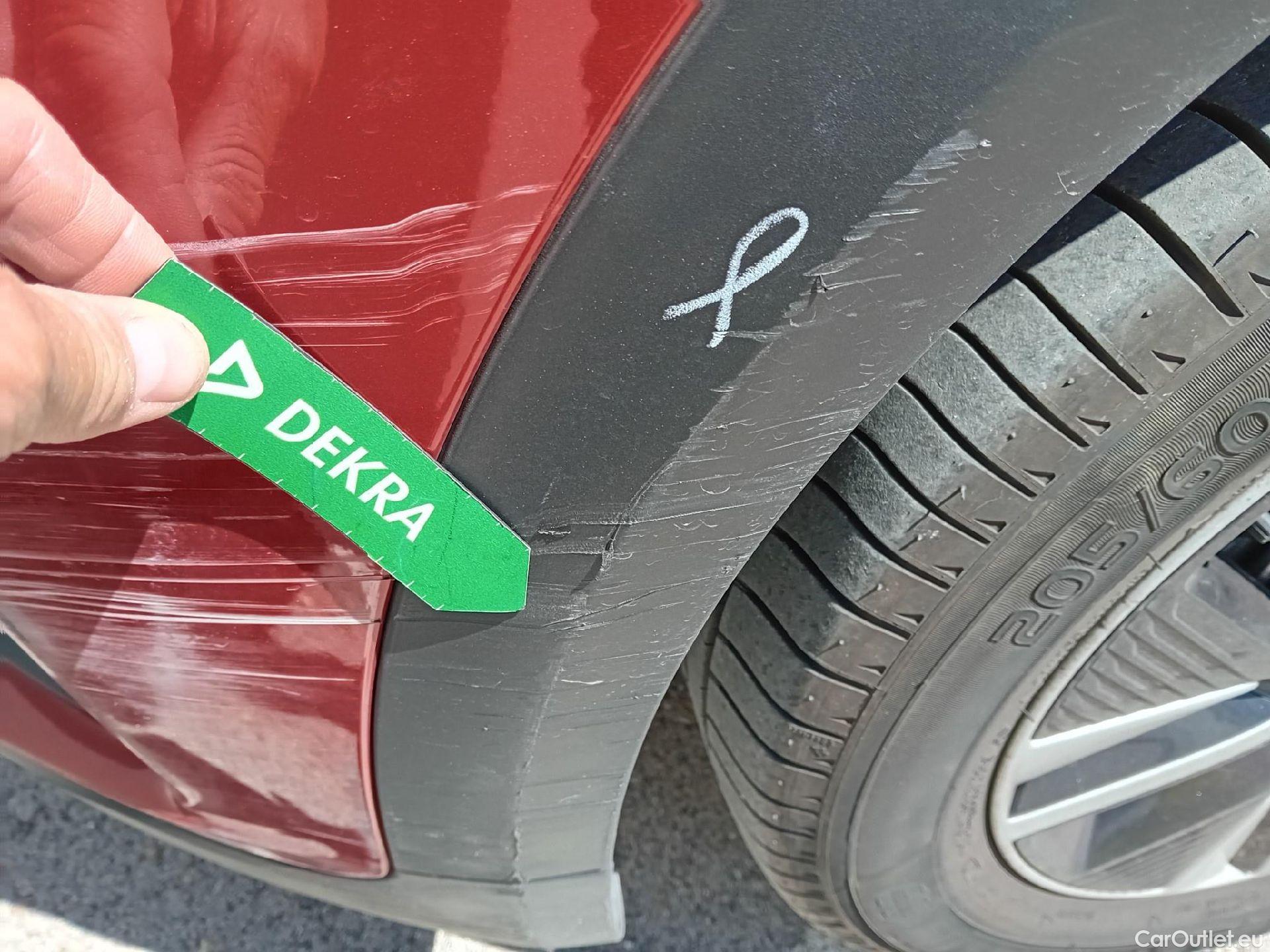  KIA  Niro KIA  / 2019 / 5P / crossover 1.6 GDi HEV 104kW (141CV) Drive #9