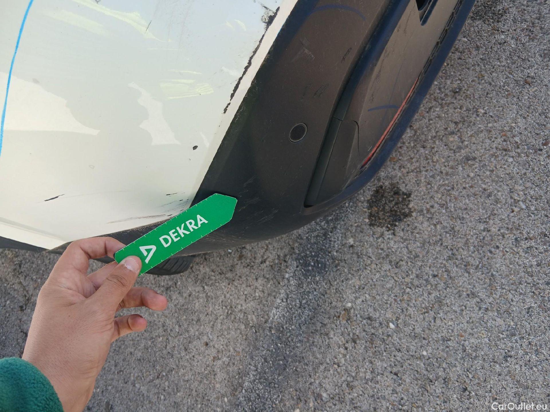  Nissan  Qashqai NISSAN  / 2021 / 5P / todoterreno DIG-T 103kW (140CV) mHEV 4x2 Acenta #28