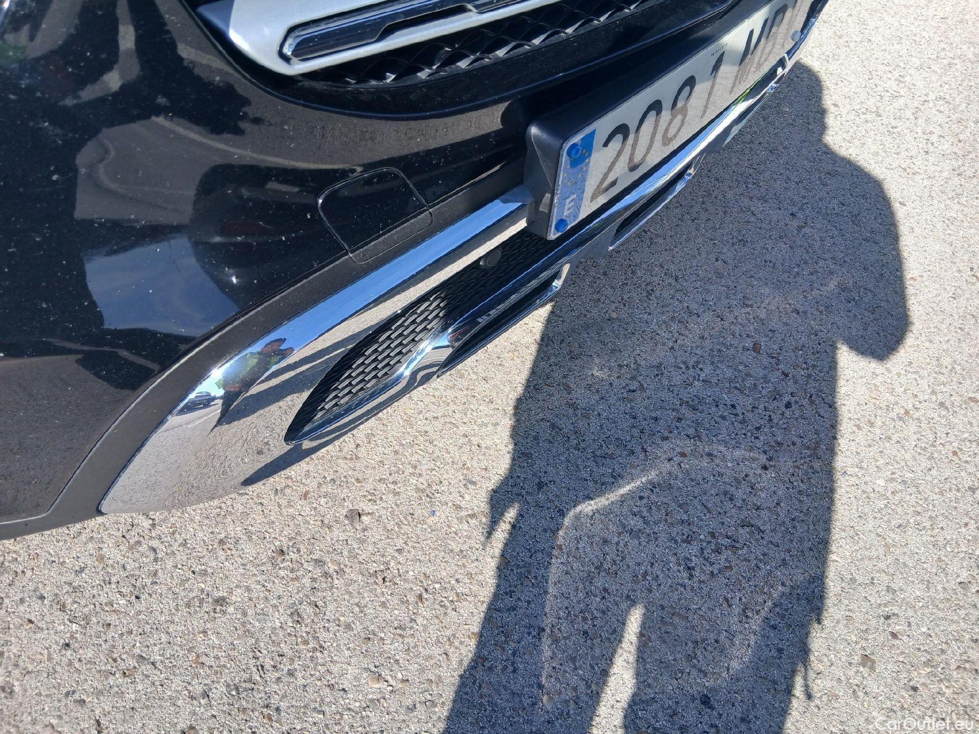  Mercedes  G-Klasee MERCEDES-BENZ Clase GLC / 2019 / 5P / todoterreno GLC 300 de 4MATIC #12