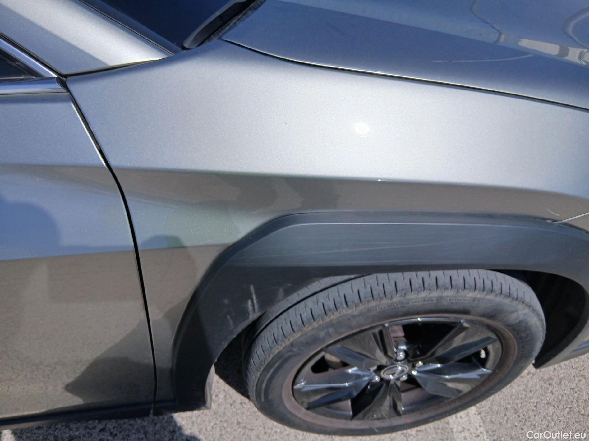  Lexus  UX LEXUS  / 2018 / 5P / todoterreno 2.0 250h Business (AC) #30