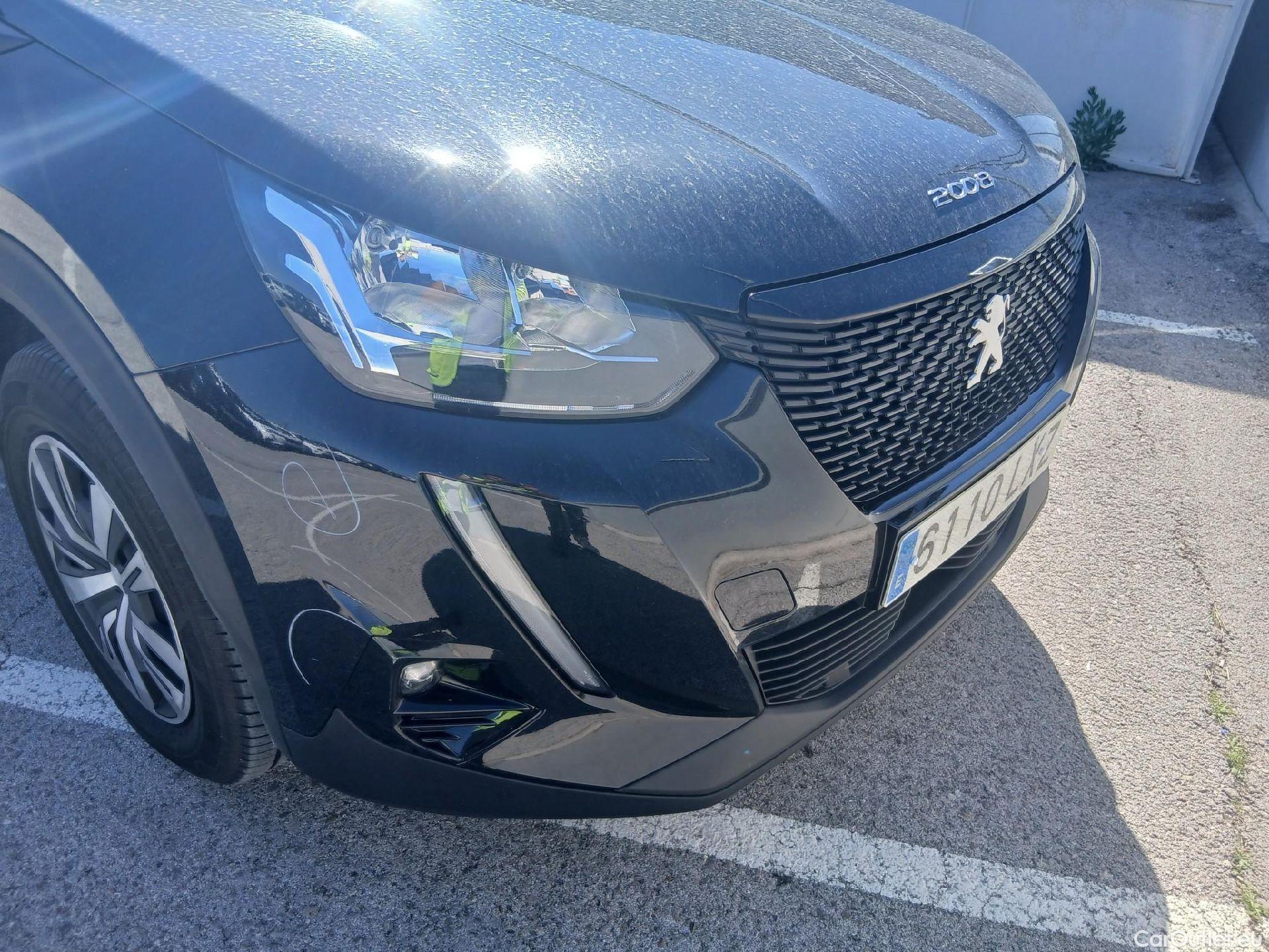  Peugeot  2008 PEUGEOT  / 2019 / 5P / todoterreno Active BlueHDI 81kW (110CV) #4