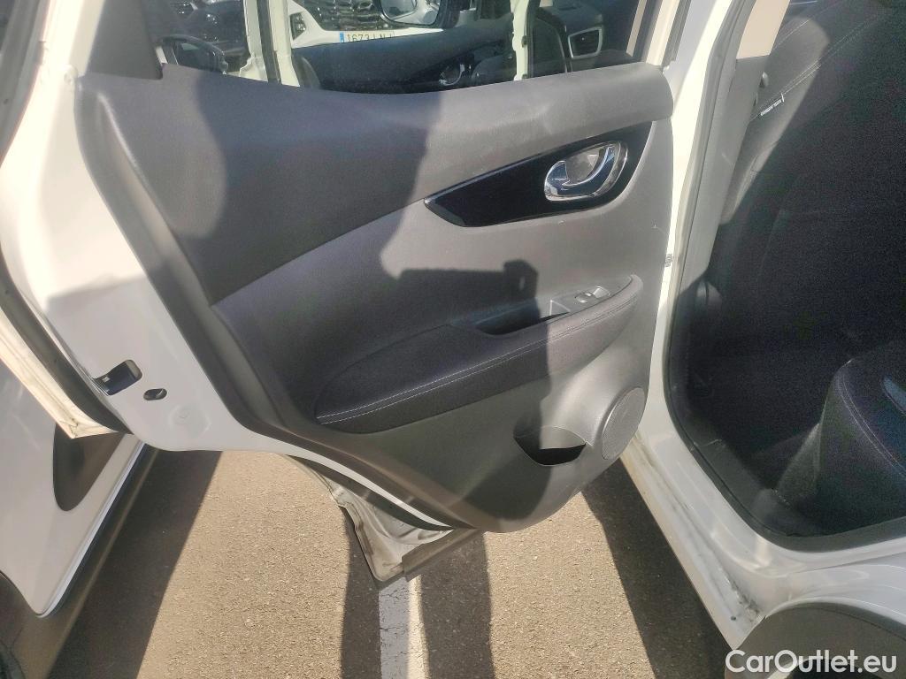  Nissan  Qashqai NISSAN  / 2017 / 5P / todoterreno DIG-T 103 kW (140 CV) E6D N-CONNECTA #13