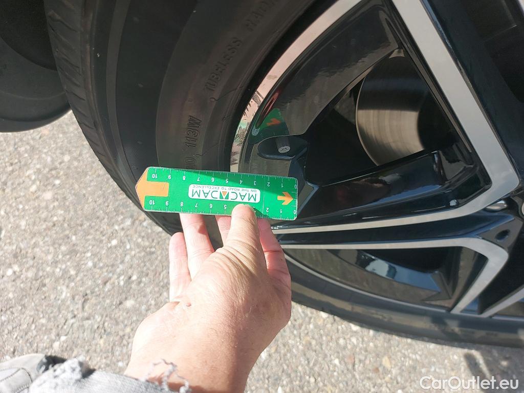  Mercedes  G-Klasee MERCEDES-BENZ GLE / 2018 / 5P / todoterreno GLE 300 d 4MATIC #4