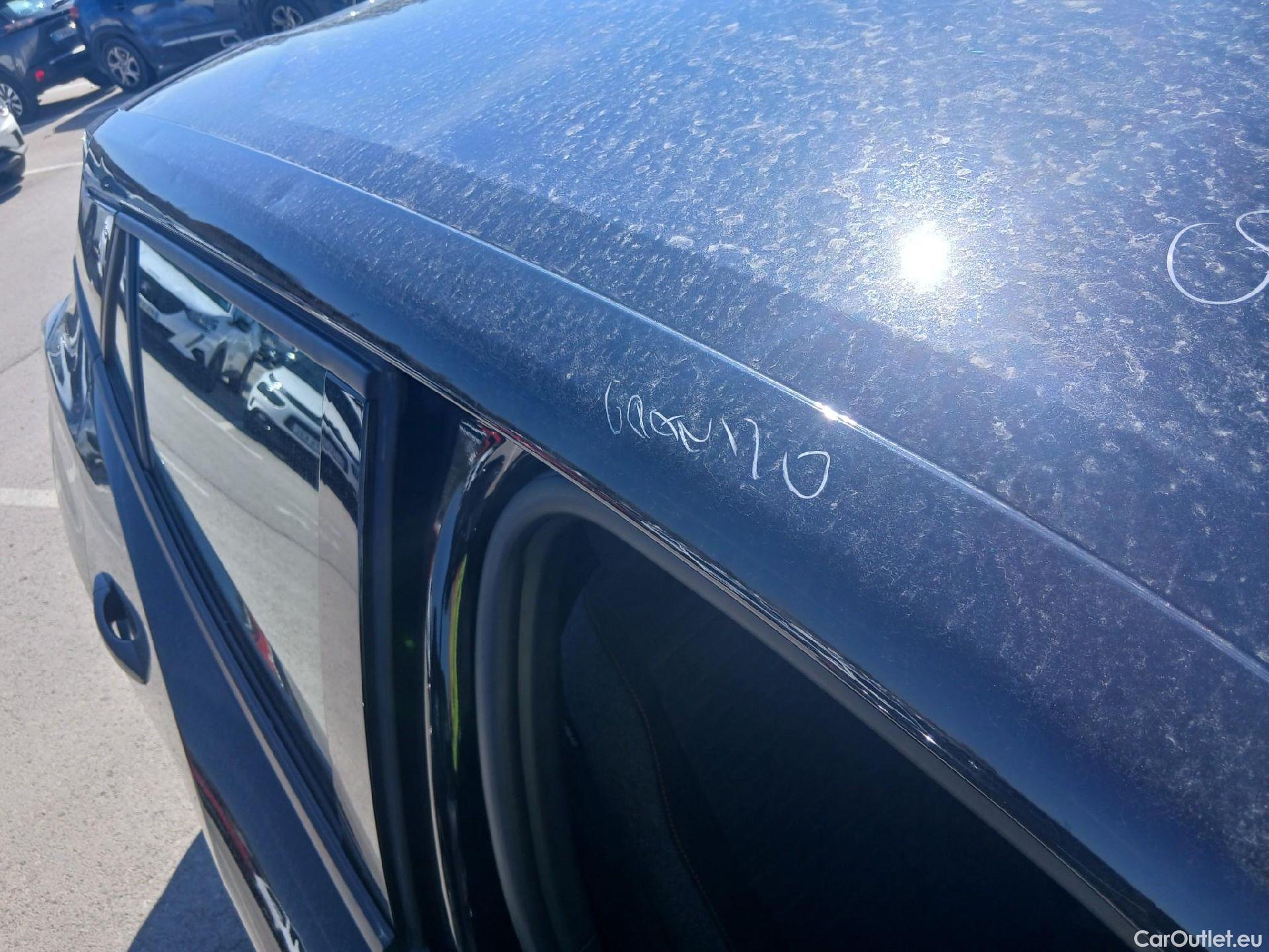  Peugeot  2008 PEUGEOT  / 2019 / 5P / todoterreno Active BlueHDI 81kW (110CV) #29