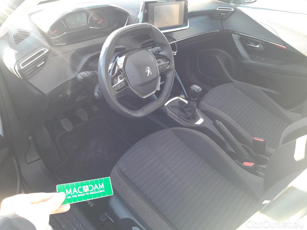  Peugeot  2008 PEUGEOT  / 2019 / 5P / todoterreno Active BlueHDI 81kW (110CV) #21