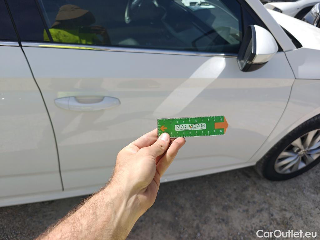  Skoda  KAMIQ SKODA  1.0 TSI 81kW (110CV) DSG Ambition (CX) #32