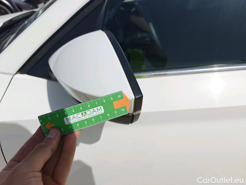  Skoda  KAMIQ SKODA  1.0 TSI 81kW (110CV) DSG Ambition (CX) #26