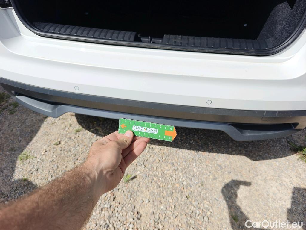  Skoda  KAMIQ SKODA  1.0 TSI 81kW (110CV) DSG Ambition (CX) #37