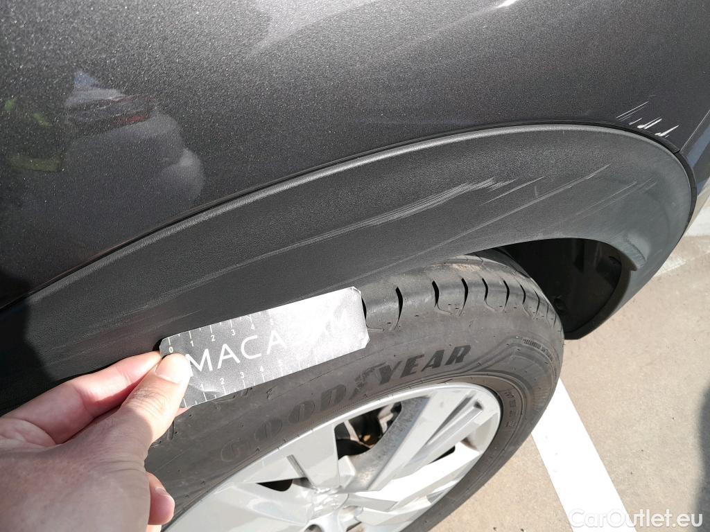  Peugeot  3008 PEUGEOT  / 2020 / 5P / todoterreno 1.5 BlueHDi 96kW (130CV) S&S Active Pack (AC3) #25