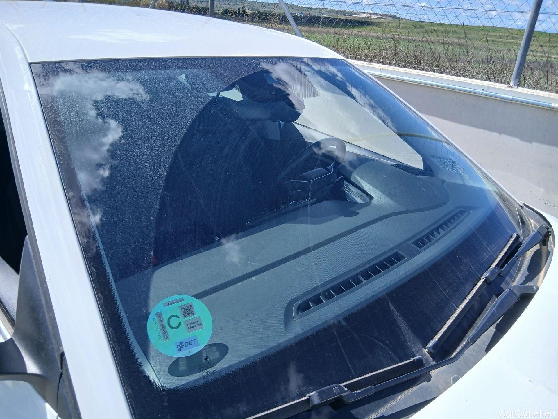  Skoda  Fabia  Ambition 1.0 TSI 95CV MT5 E6d #1