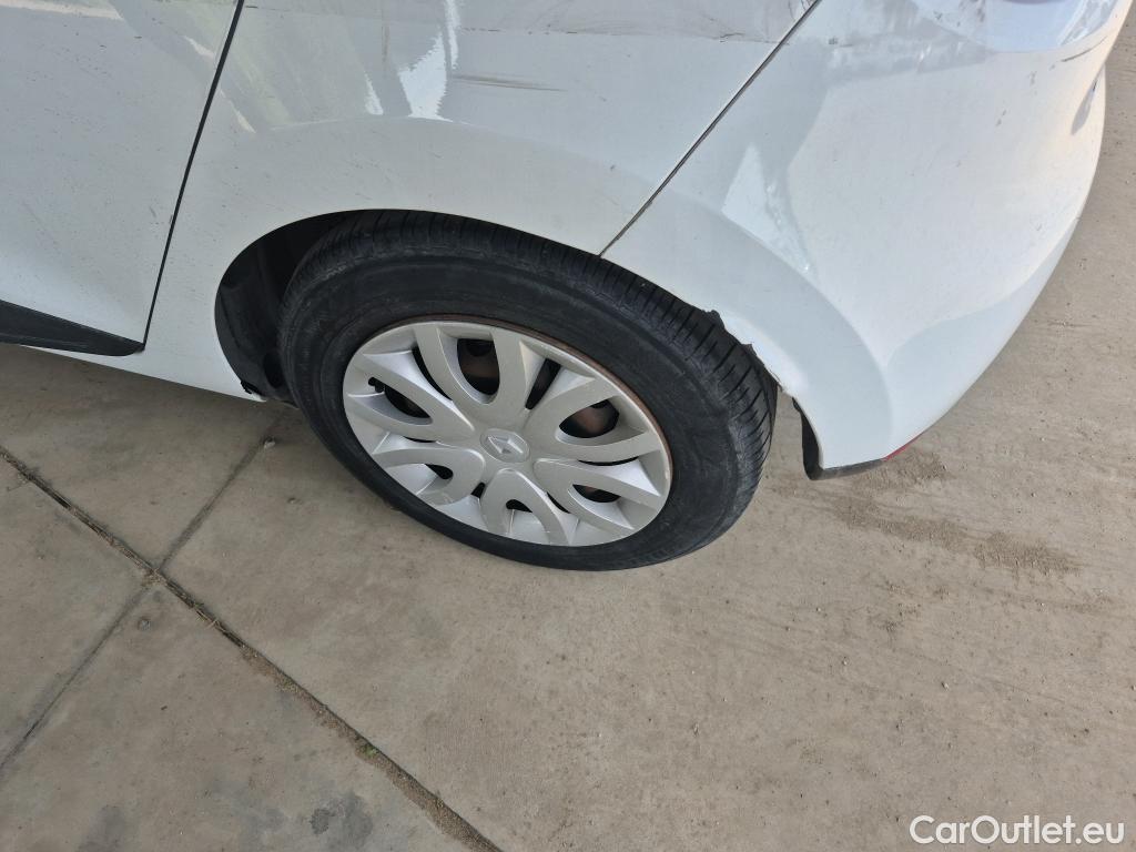  Renault  Clio RENAULT  / 2016 / 5P / berlina con portón Business TCe 66kW (90CV) GLP -18 #25