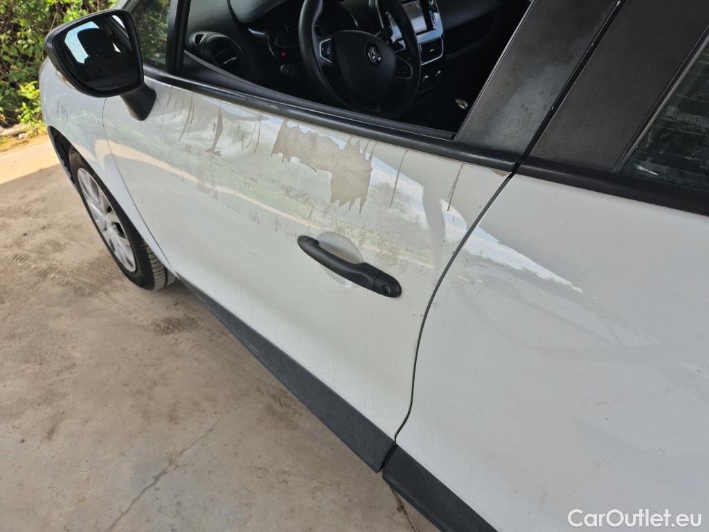  Renault  Clio RENAULT  / 2016 / 5P / berlina con portón Business TCe 66kW (90CV) GLP -18 #33