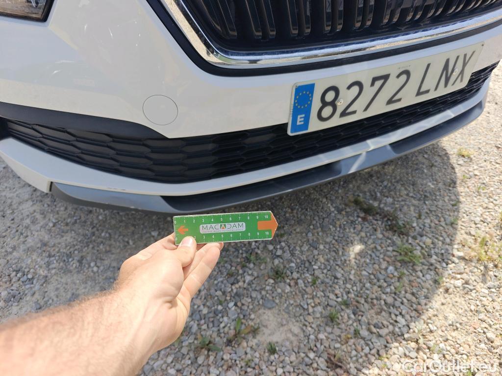  Skoda  KAMIQ SKODA  1.0 TSI 81kW (110CV) DSG Ambition (CX) #8