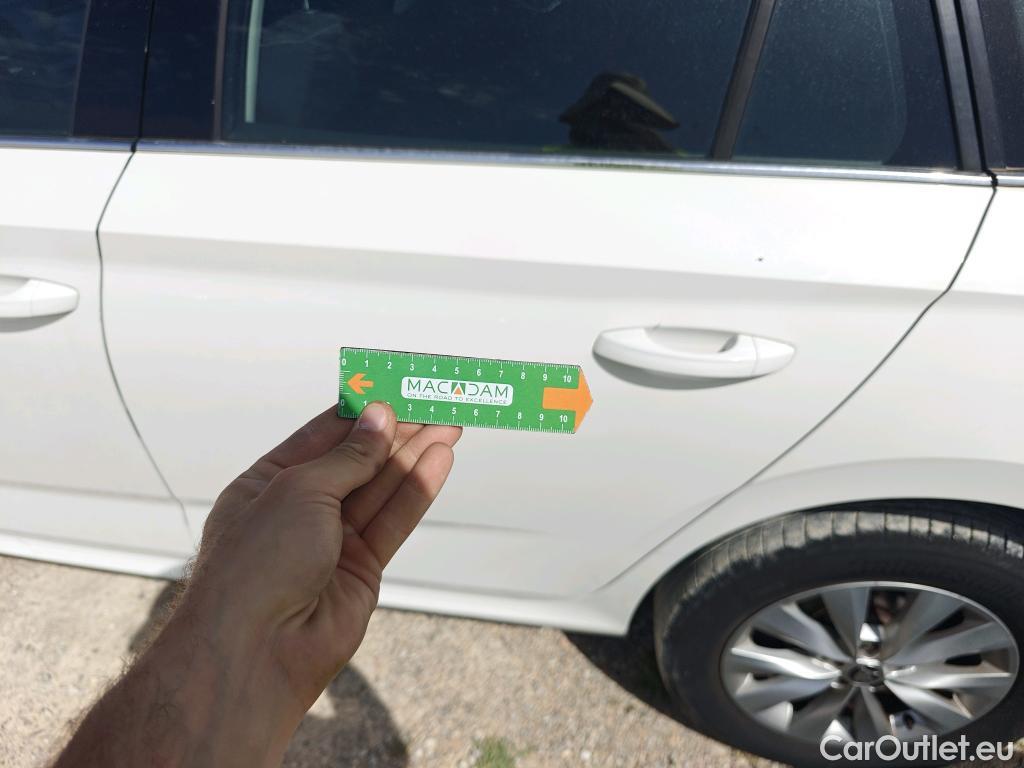  Skoda  KAMIQ SKODA  1.0 TSI 81kW (110CV) DSG Ambition (CX) #30