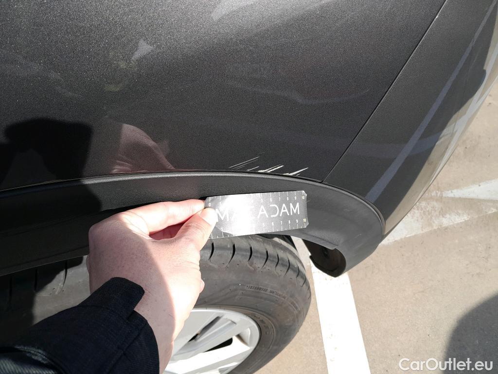  Peugeot  3008 PEUGEOT  / 2020 / 5P / todoterreno 1.5 BlueHDi 96kW (130CV) S&S Active Pack (AC3) #14