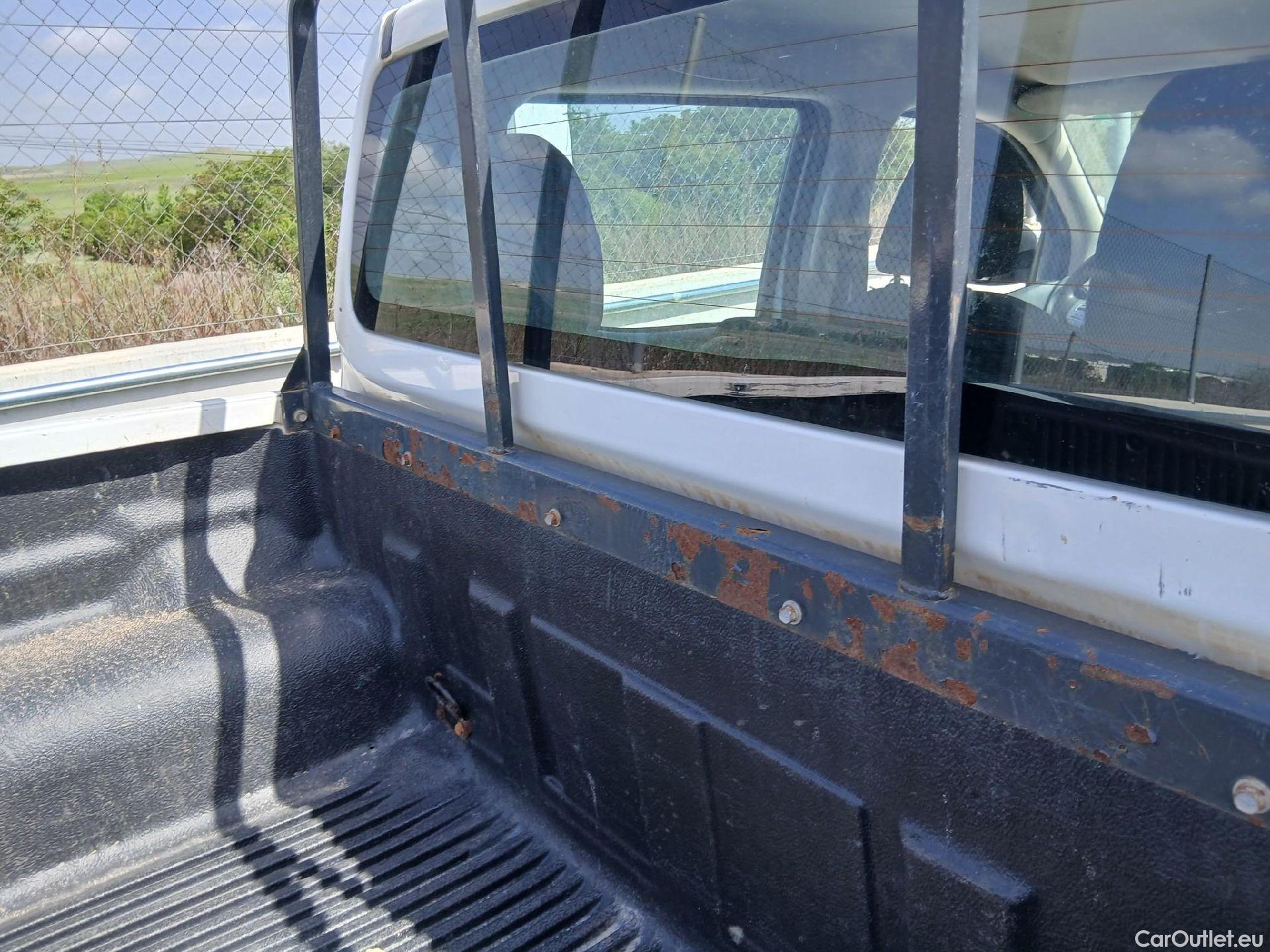  Nissan  Navara NISSAN  / 2015 / 4P / pickup Doble Cab. 2.3dCi 120kW(160CV) Acenta #43