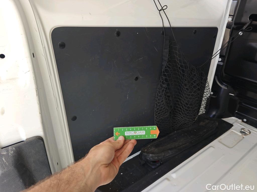  Opel  Vivaro OPEL  / 2019 / 4P / furgón 1.5 Diésel 74kW (100CV) M Std Express (AC) #39