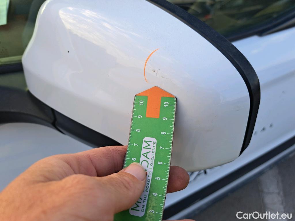  Ford  Transit Connect FORD Transit Courier / 2014 / 4P / combi Kombi 1.5 TDCi 56kW Trend #64