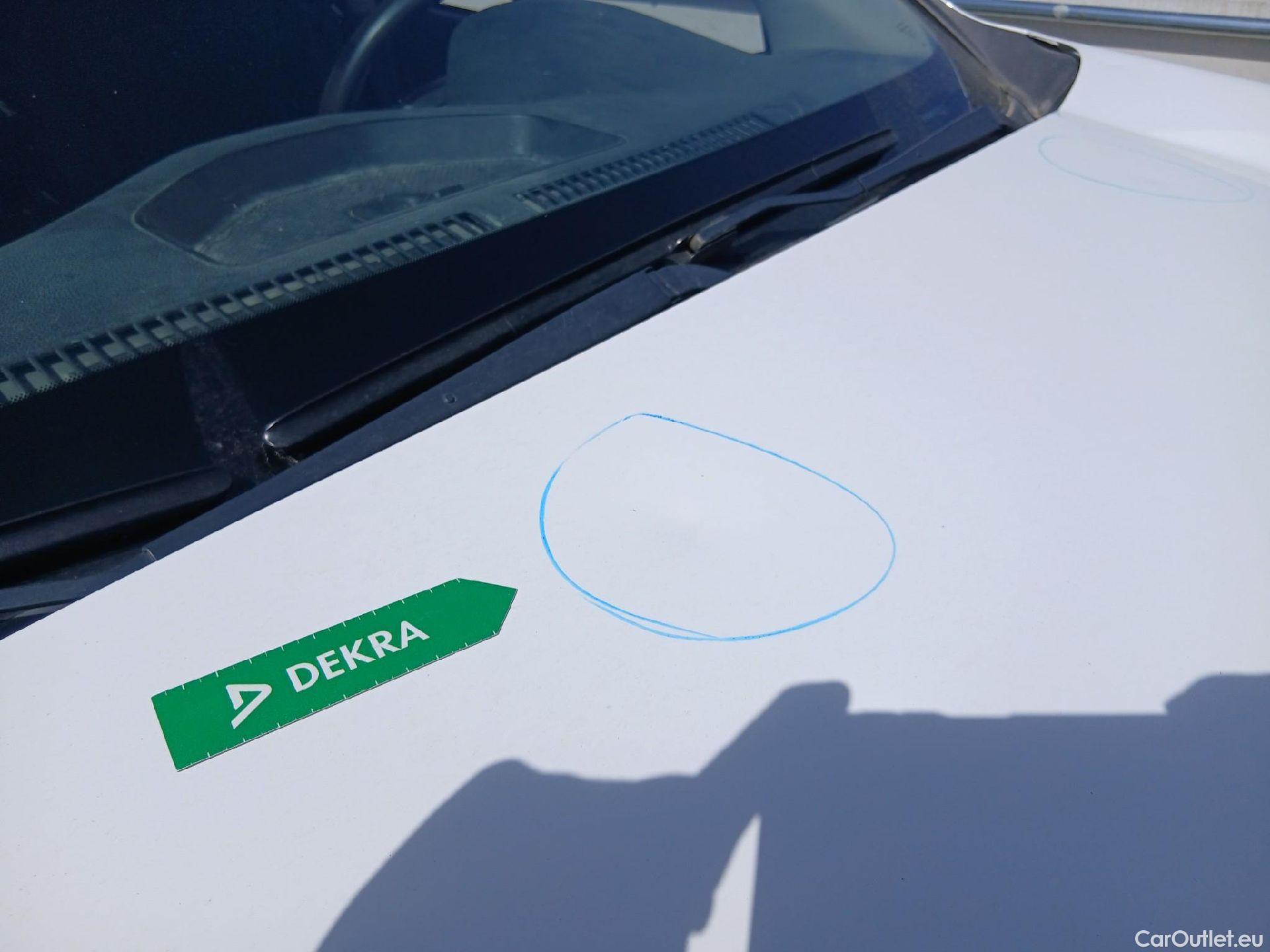  Nissan  Navara NISSAN  / 2015 / 4P / pickup Doble Cab. 2.3dCi 120kW(160CV) Acenta #4