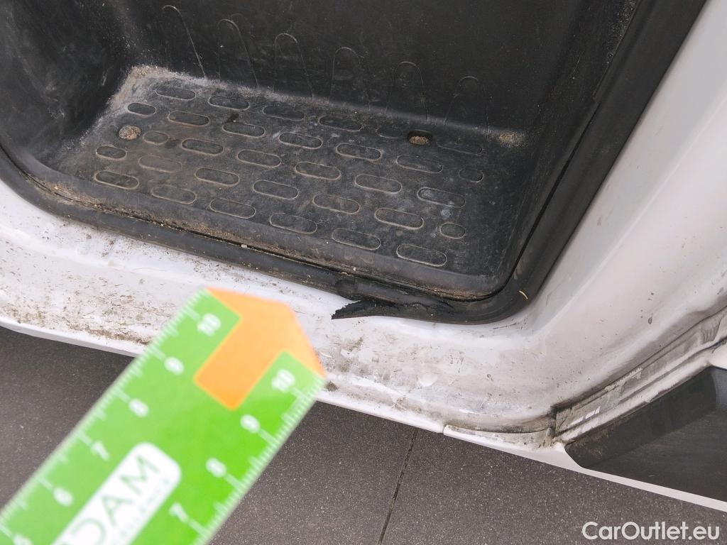  Citroen  Jumper CITROEN  / 2014 / 4P / furgón BlueHDi 103KW (140CV) Furgón 35L3H3 #22