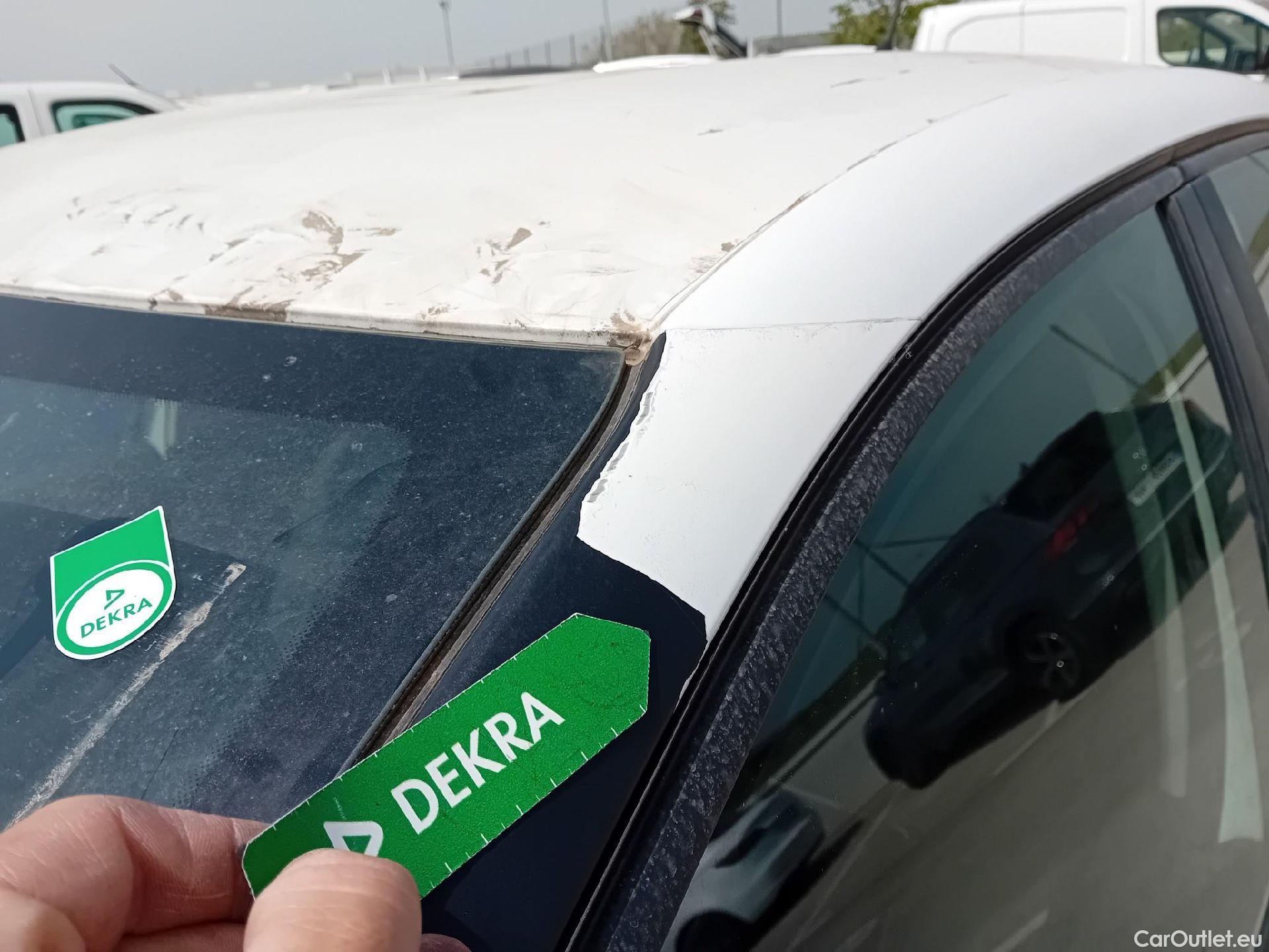  Citroen  C3 CITROEN  / 2016 / 5P / berlina comercial BlueHDi 73KW (100CV) S&S Comercial #28