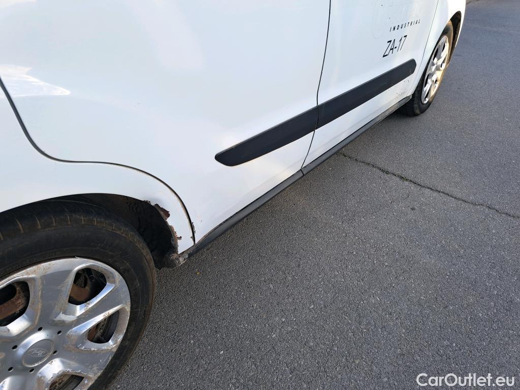  Ford  Transit Connect FORD Transit Courier / 2014 / 4P / combi Kombi 1.5 TDCi 56kW Trend #34