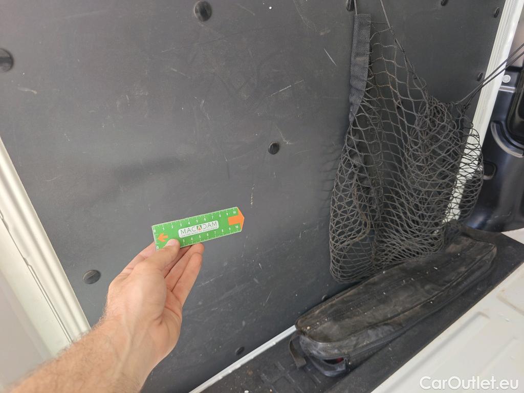  Opel  Vivaro OPEL  / 2019 / 4P / furgón 1.5 Diésel 74kW (100CV) M Std Express (AC) #40