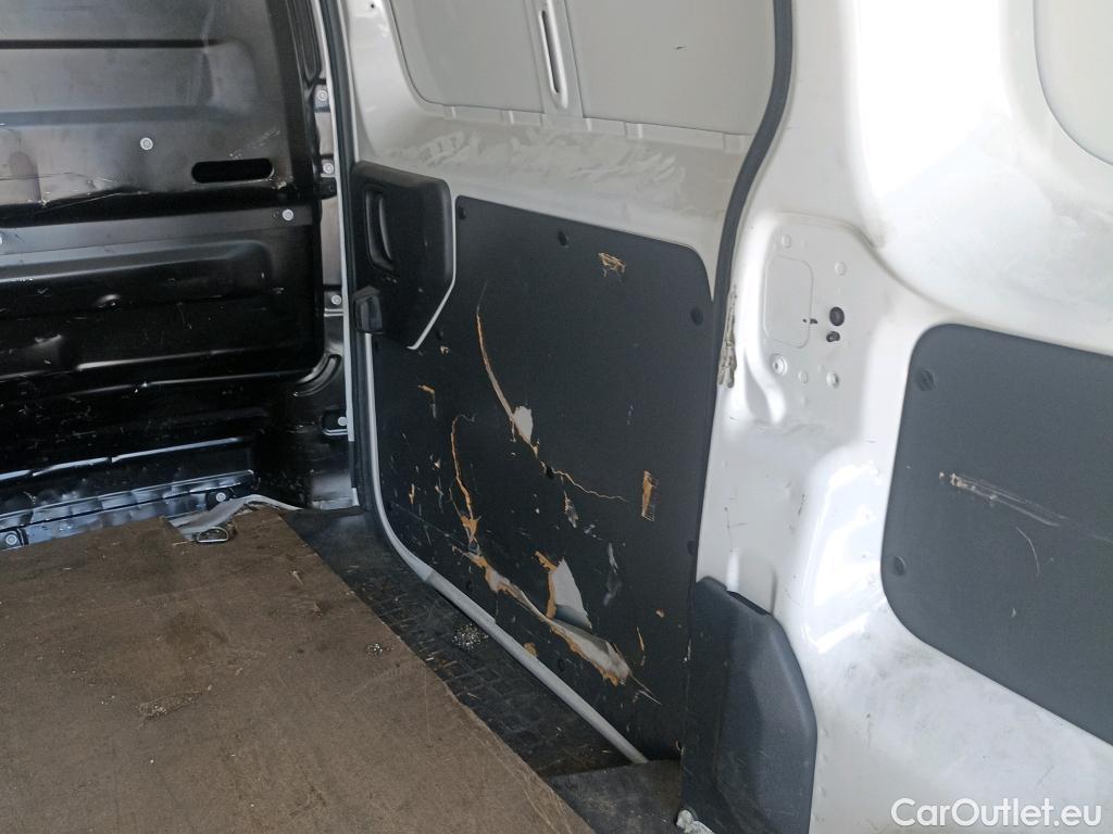  Citroen  Jumpy CITROEN  / 2016 / 4P / furgón Talla M BlueHDi 85KW (115CV) 6v Confort #22