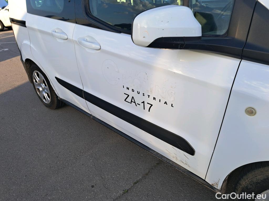  Ford  Transit Connect FORD Transit Courier / 2014 / 4P / combi Kombi 1.5 TDCi 56kW Trend #41