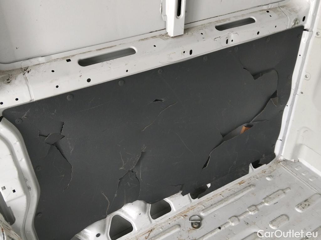  Citroen  Jumper CITROEN  / 2014 / 4P / furgón BlueHDi 103KW (140CV) Furgón 35L3H3 #35