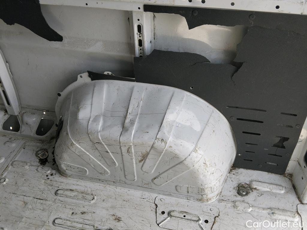  Citroen  Jumper CITROEN  / 2014 / 4P / furgón BlueHDi 103KW (140CV) Furgón 35L3H3 #1