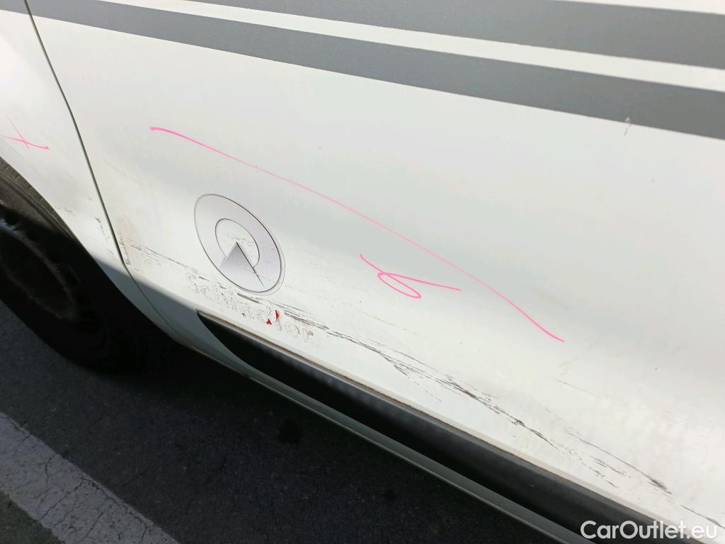  Fiat  Fiorino FIAT  / 2016 / 3P / furgón derivado de turismo Cargo Base 1.3 Mjet 59kW (80CV) E6 #8