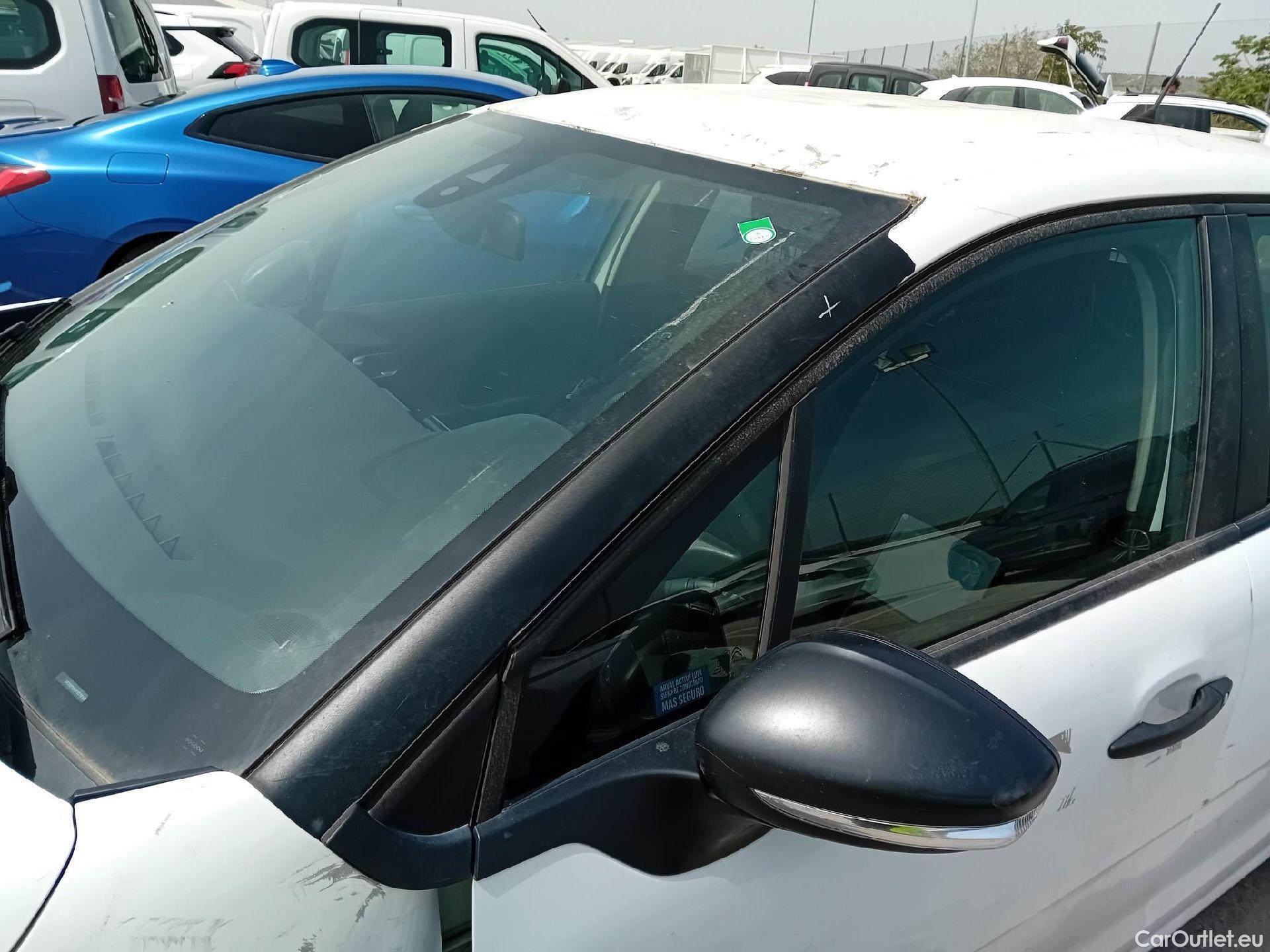  Citroen  C3 CITROEN  / 2016 / 5P / berlina comercial BlueHDi 73KW (100CV) S&S Comercial #27