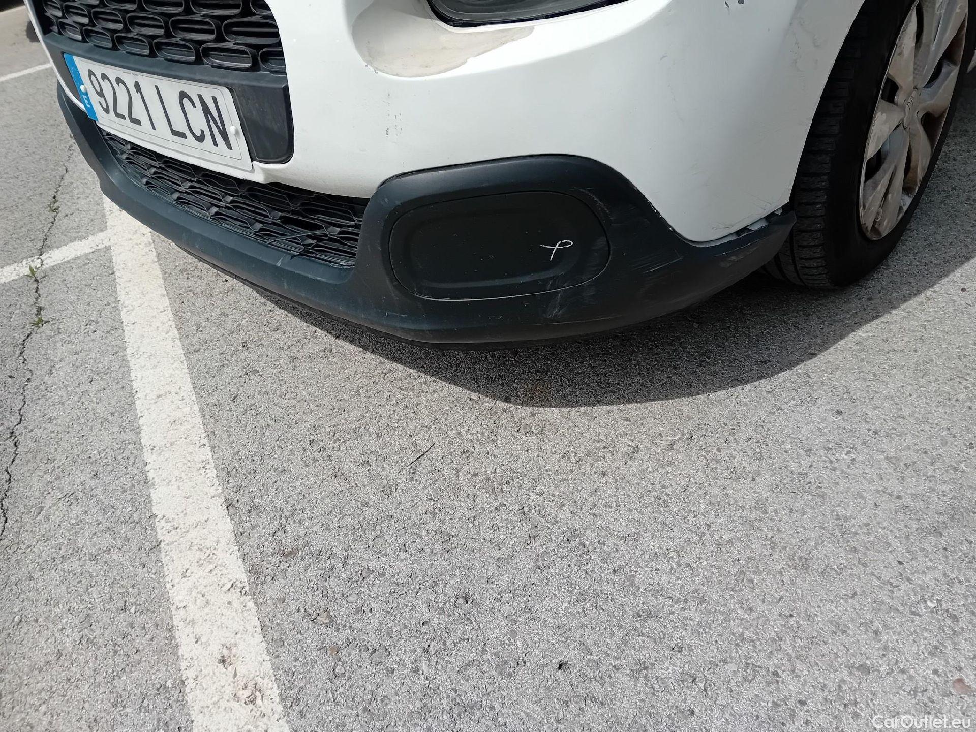  Citroen  C3 CITROEN  / 2016 / 5P / berlina comercial BlueHDi 73KW (100CV) S&S Comercial #13