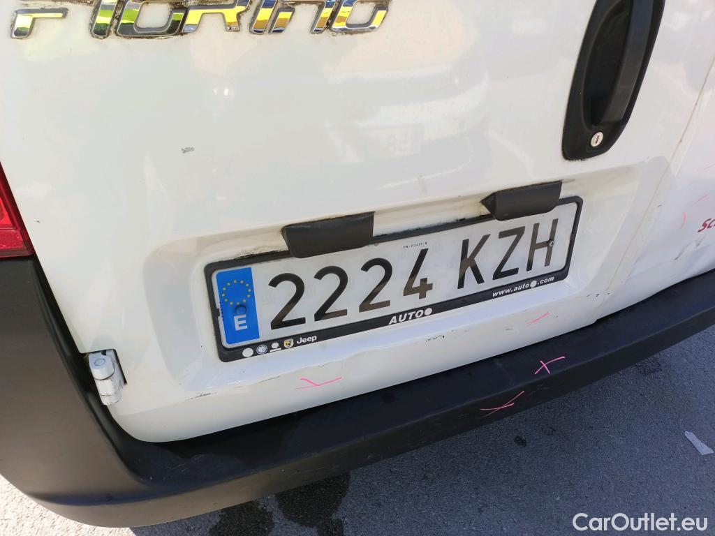  Fiat  Fiorino FIAT  / 2016 / 3P / furgón derivado de turismo Cargo Base 1.3 Mjet 59kW (80CV) E6 #4