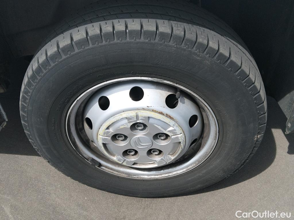  Citroen  Jumper CITROEN  / 2014 / 4P / furgón BlueHDi 103KW (140CV) Furgón 35L3H3 #59