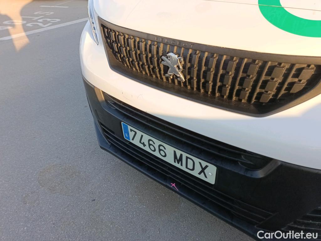  Peugeot  Expert PEUGEOT  / 2016 / 4P / furgón Furgón Pro 1.5 BlueHDi 120 Standard #5