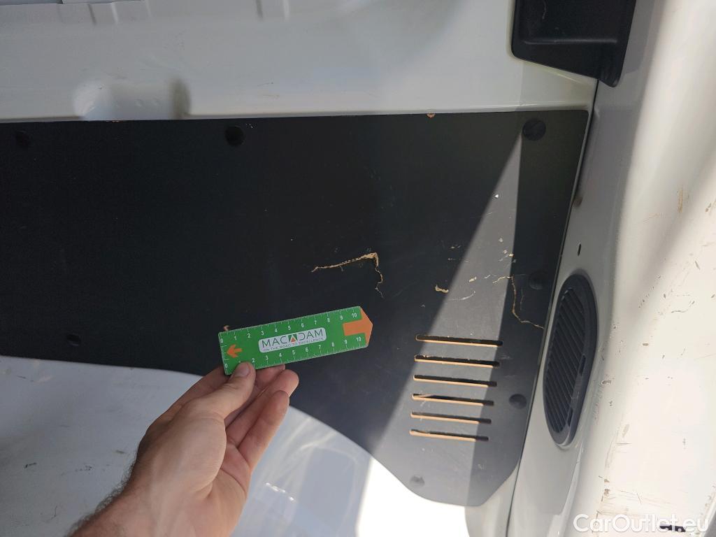  Opel  Vivaro OPEL  / 2019 / 4P / furgón 1.5 Diésel 74kW (100CV) M Std Express (AC) #33