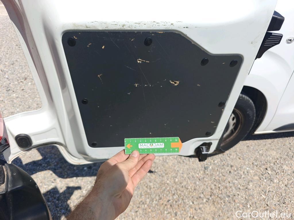  Opel  Vivaro OPEL  / 2019 / 4P / furgón 1.5 Diésel 74kW (100CV) M Std Express (AC) #10