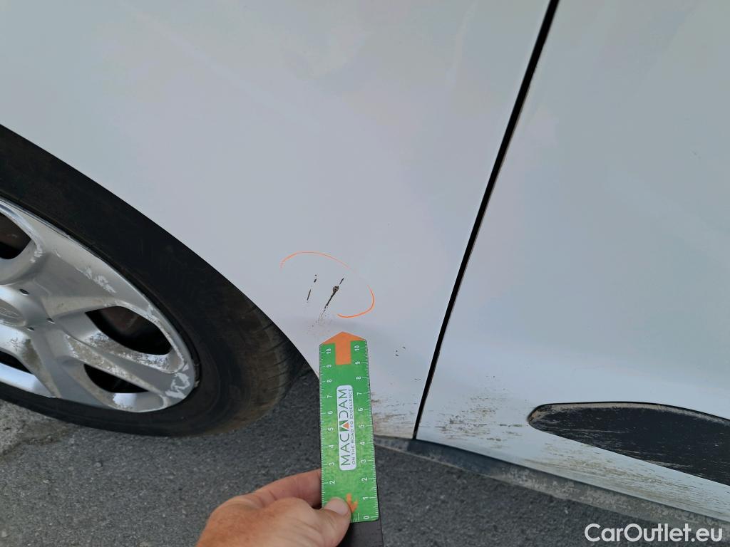  Ford  Transit Connect FORD Transit Courier / 2014 / 4P / combi Kombi 1.5 TDCi 56kW Trend #44